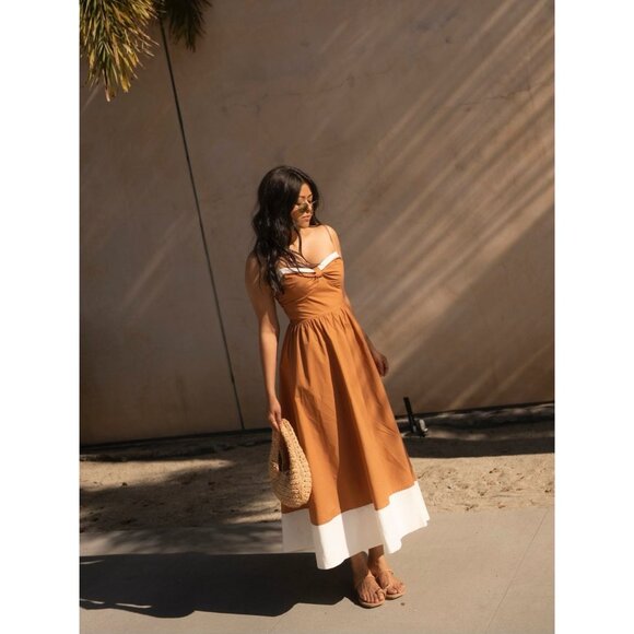 NWT Alice + Olivia Beatrix in Tan Vanilla Cotton Halter Maxi Dress 8 $595 - Picture 10 of 11